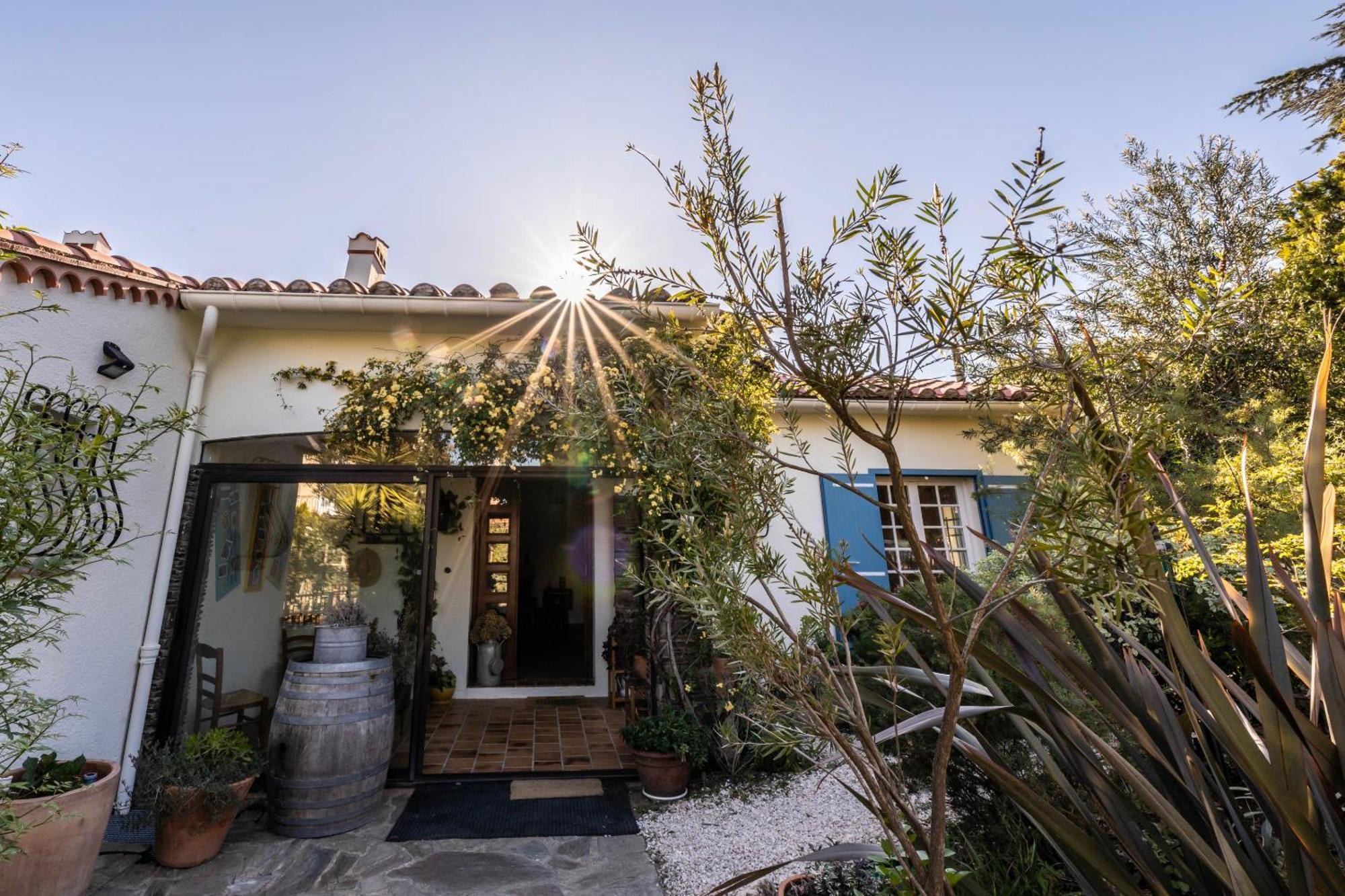 Mas Del Flor Bed & Breakfast Villelongue-dels-Monts Bagian luar foto